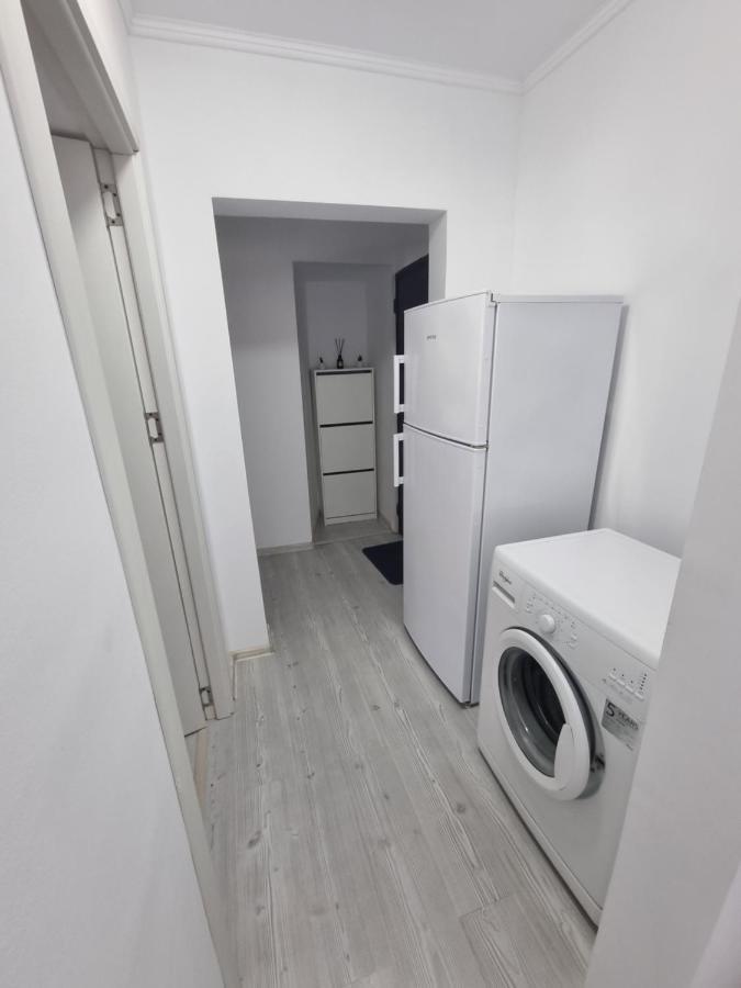 Lacul Tei Aparthotel Bucarest Esterno foto